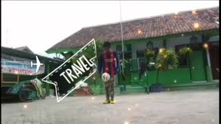 preview picture of video 'Anak penggemar bola asal dari buano utara (hatu mahu)'