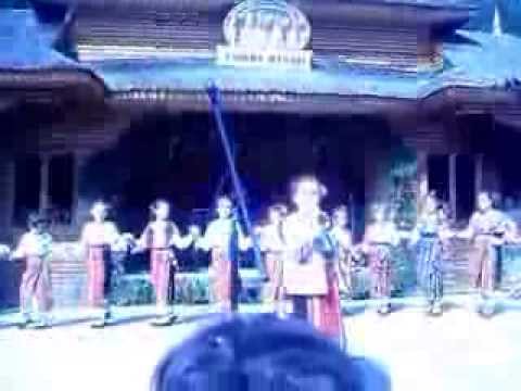 Lihat Maria Madalina