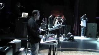 Big Boi feat. Vonnegutt &amp; Scott Storch &quot;Follow Us&quot; &amp; &quot;Shutterbug&quot;