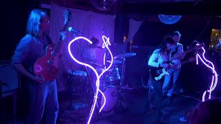 The Beths at The Cook 20/9/18 - Future Me Hates Me