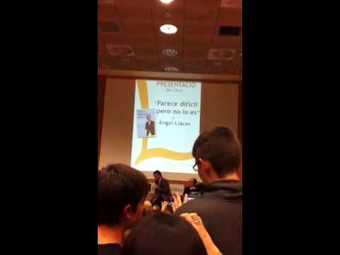 Presentación de Àngel Llàcer en Barcelona #PareceDifícilPer