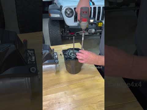 How to Clock the Warn Zeon XD 12-S Winch for Optimal Performance | Winch Setup & Tips