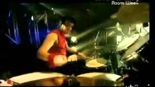 The Darkness - Tollund Man Instrumental The Astoria 2003