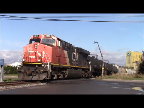 Local Train CN 515 Working at Truro, NS Industrial Park - Risk Taking Trucker