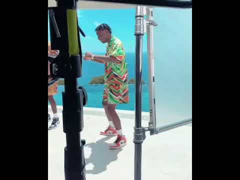 MHD feat Tiakola - Pololo (Extrait Exclusif)