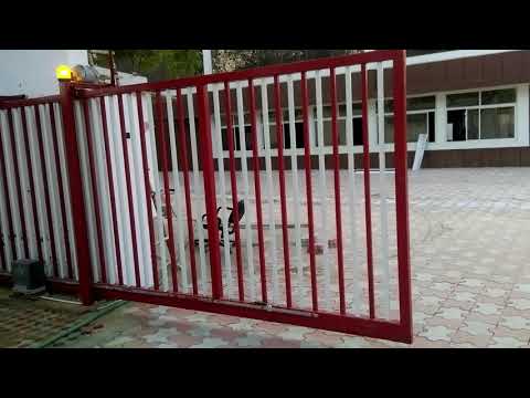 Retractable Sliding Gate