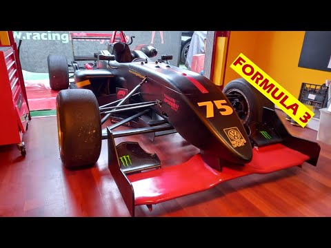 Formula 3 Track Day. How to race drive the Varano de 'Melegari Race Track