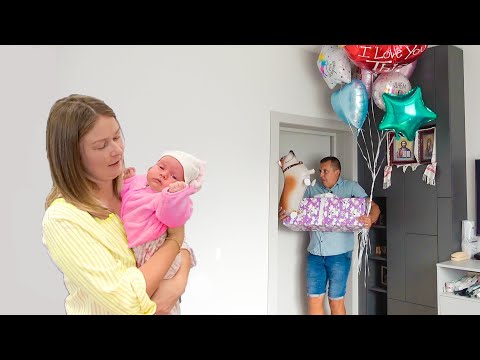 ПОКУПАЕМ ЭЛЕКТРО САМОКАТ ДЛЯ СОФИИ ВМЕСТЕ С МАЛЕНЬКОЙ СЕСТРОЙ. НИКА ЛАЙФ