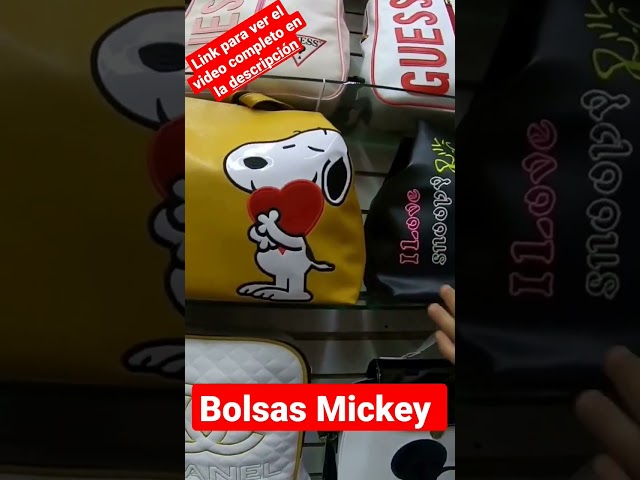 Vídeo relacionado con Betty Boop Varsity-Mochila Heady, Burdeos, 24,5 x 29 cm, Capacidad 8 L