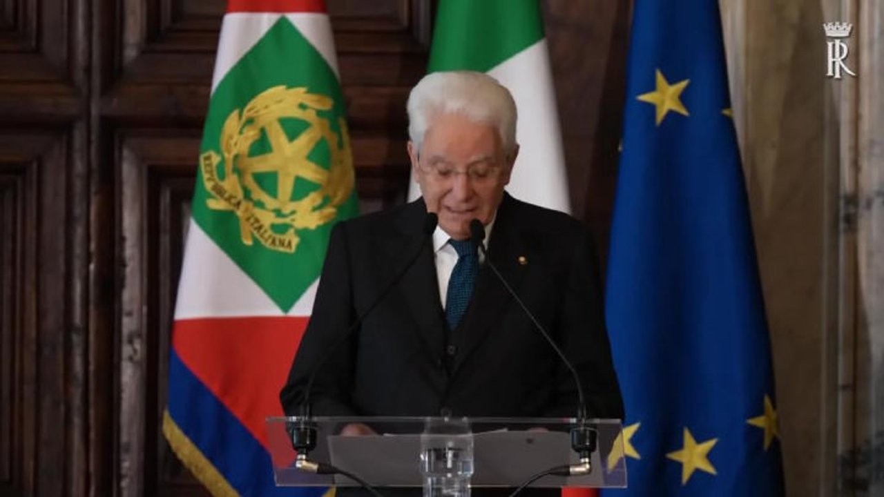 Mattarella: I valori del lavoro sono alla base della Repubblica
