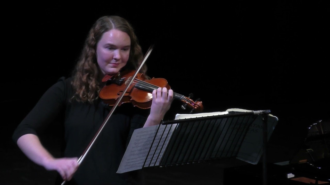 Hire Abigail Bracewell Violin Violinist in Houston, Texas