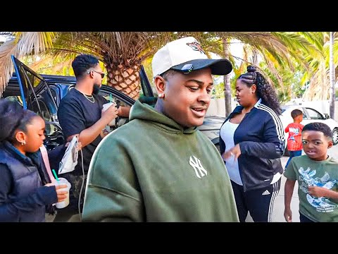 MY Family Pulled Up & Took Over My Stream!! 😂🏠🔥 (House Tour & Cook-Off)  **MUST WATCH**