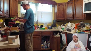 5 Unexpected Things I Learned From Helping Hoarders