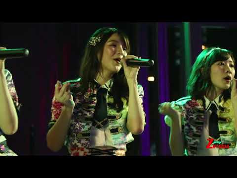 [Orn Fancam]BNK48 - Koisuru Fortune Cookies คุกกี้เสี่ยงทาย @ What the Food 15 มีนาคม 2561