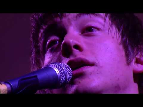 Arctic Monkeys - I Bet You Look Good On The Dancefloor @ Glastonbury 2007 - HD 1080p