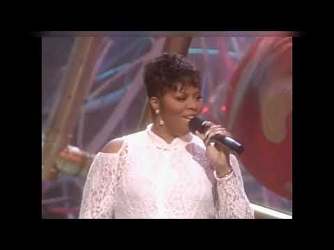 Robin S "Show Me Love" live! It's Showtime at the Apollo! 1993