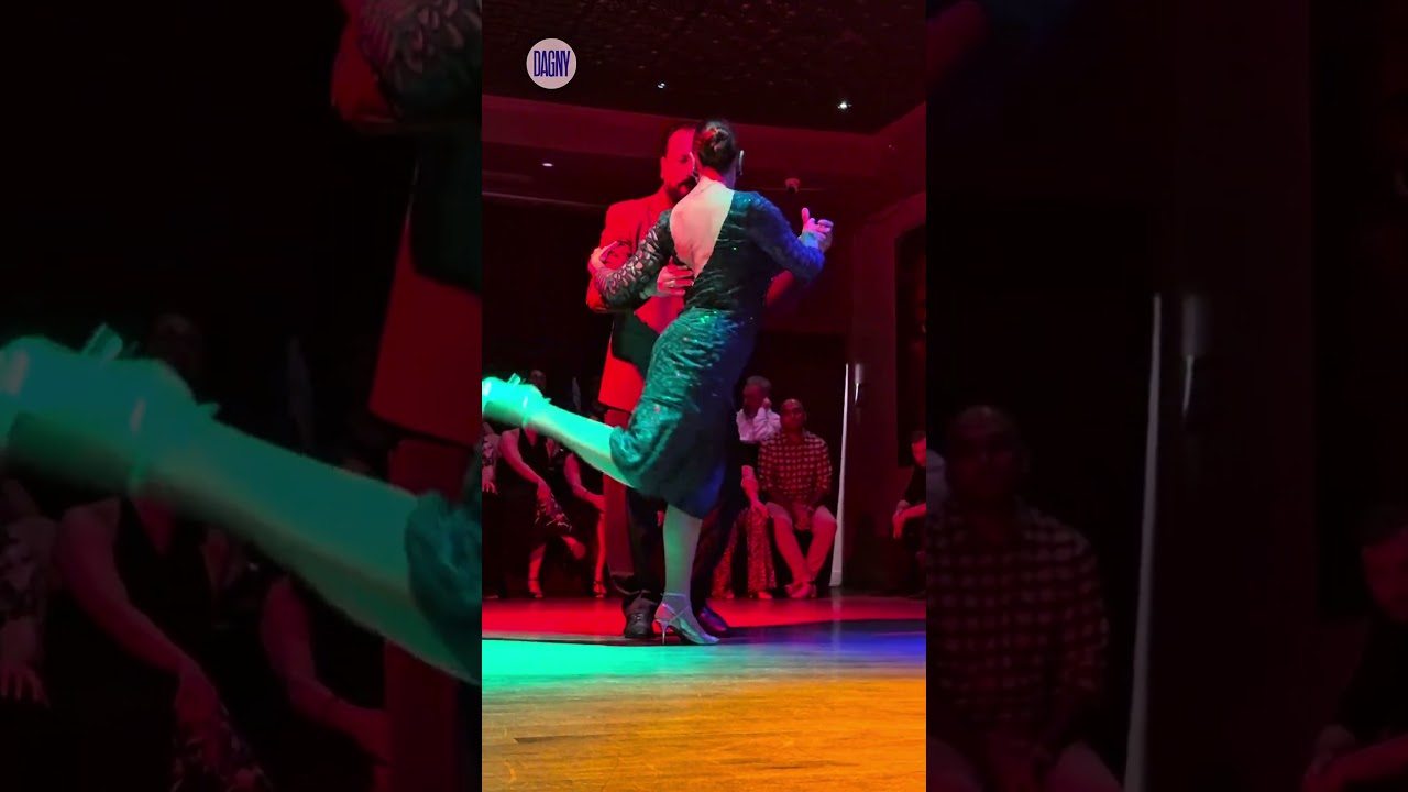 Rino Fraina & Graziella Pulvirenti tango performance to "Poema" by Francisco Canaro NYC (12/15)