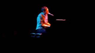 Aqualung, &quot;Easier to Lie&quot; Live in New York