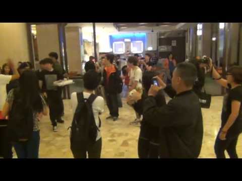 [Fancam] 20130523 《Kpop Dream Concert Live in Malaysia》 4Minute leaving from Coffee Terrace to Hotel