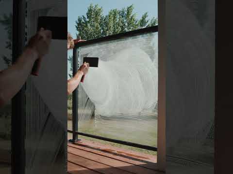 Satisfying window washing in 3 easy steps