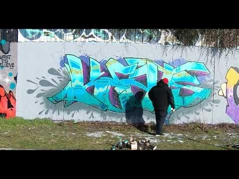 Delicious Chrischuzz - Continue