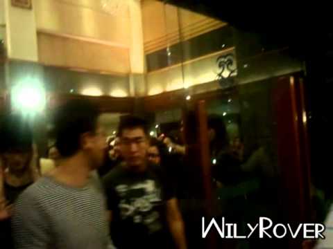 [FANCAM] 270311 Jaejoong @ Restaurant by @WilyRover