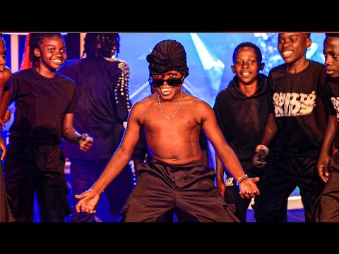 A 10 years old African Talent Triplets ghetto kid breaking the Africa's code