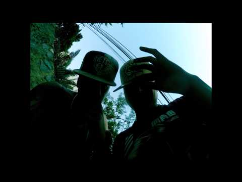 AKOPLE - VOY POR MAS