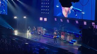 Fito &amp; Fitipaldis - Acabo de llegar (Coliseum Coruña, 24/3/18)