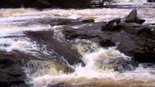 preview picture of video 'River Dochart In Spate Killin Highlands Of Scotland'