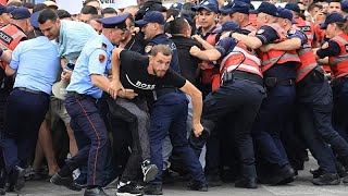 Arnavutluk'ta Trump bağlantılı tatil köyüne protestolar dördüncü gününde sürdü