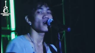 Download lagu Salju band - musim yang bahagia - live konser sekayu sumatera selatan 2010 mp3