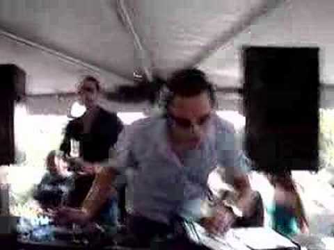 Tiesto Privado Transatlantic Flight (Axwell Mix)