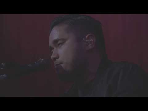 download lagu mp3 mp4 Travis Atreo Trouble, download mp3 Travis Atreo Trouble free download, download mp3 Travis Atreo Trouble