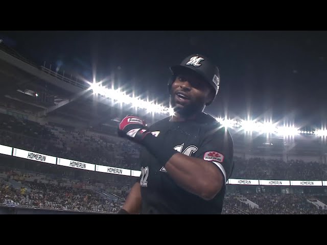 【6回裏】高く上がった打球はライトへ!! マリーンズ・ポランコ 1点差に迫るソロHR!! 2025年4月11日 千葉ロッテマリーンズ 対 福岡ソフトバンクホークス