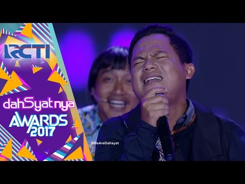 Medley Wali "Doakan Ya Penonton & Ada Gajah Di Balik Batu" I Dahsyatnya Awards 2017