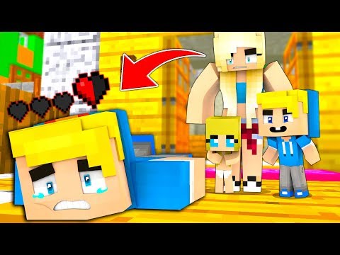 LA MIA FAMIGLIA MI BUTTA FUORI CASA... - Famiglia di Minecraft DUE #2