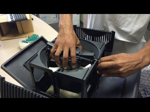 Cleaning the Venta Airwasher contact strips