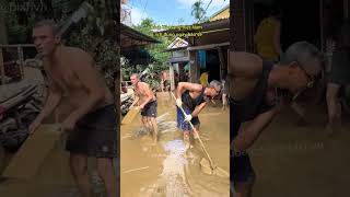 Download lagu Western tourists travel to Vietnam on the very day a storm hits 🤣 #travel #hagiang #vietnamtravel... mp3