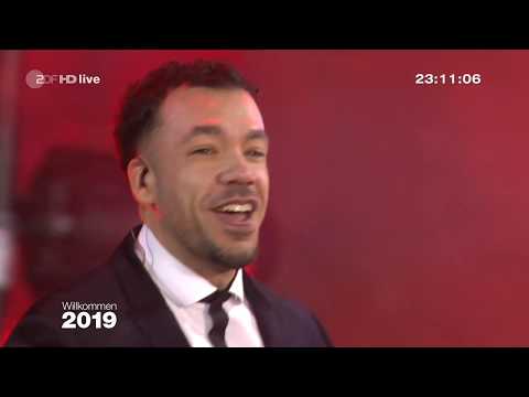 Larsito & Mandy Capristo - Si es amor - Silvester 2018 am Brandenburger Tor (Willkommen 2019)