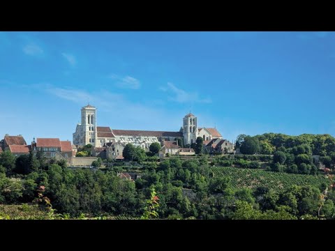 Camino Vezelay. Voie Vézelay Day 1- Vézelay to Domecy-sur-Cure. 13.7Km