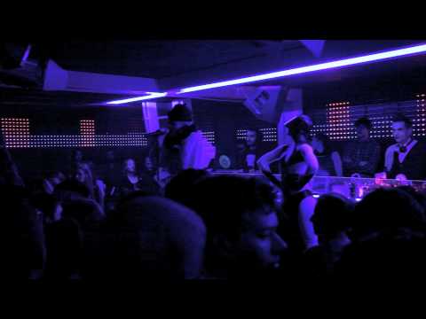 BLITZKIDS mvt. - Idiot - Live @ Neidklub
