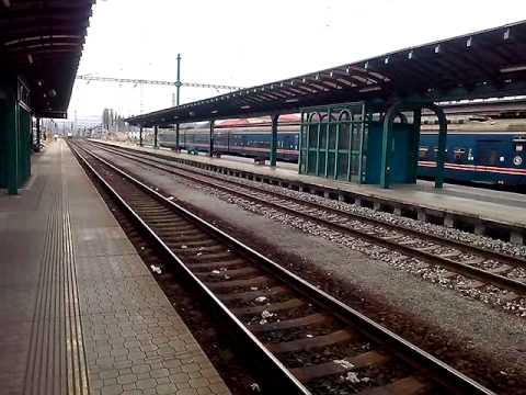 ČD451.001/002 odjíždí z Děčína 17.10 2014