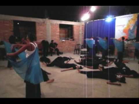 Guerreiros Pela Fé -Coreografia e Peça (Vale dos ossos Secos ) Ludimila Ferber Sopra Espírito