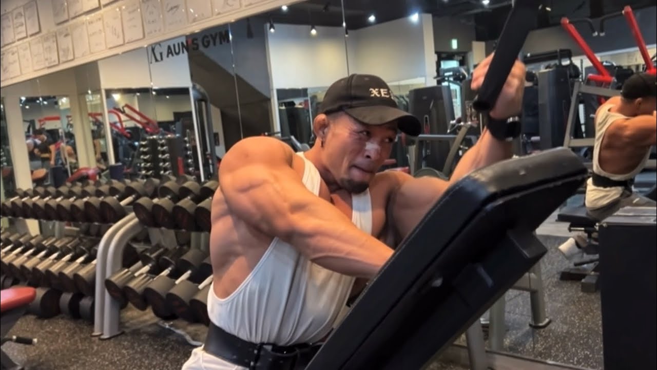 ハイレップで追い込む背中トレ！！