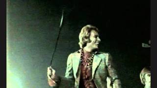 Johnny Hallyday-palais des sports 67 LES COUPS