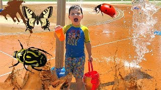 Caleb &amp; Mommy Play Outside Make Mud Pies &amp; Bug Hunt at Splash pad!