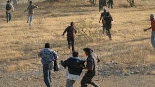 Si Dios fuera ilegal los rehenes