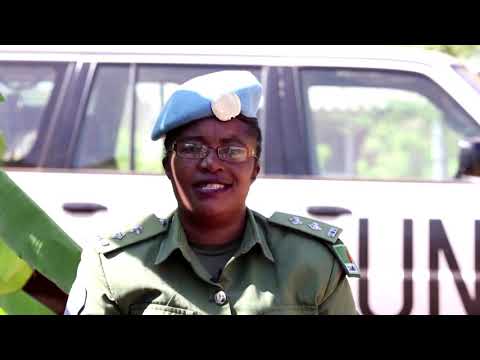 国連が「Policewoman Of The Year」を発表 (United Nations names Policewoman Of The Year)