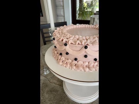 Discover the Secret to the Ultimate Honey Cake: 7 Steps You'll Love to Try Today!